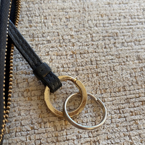 Tory Burch Black Wallet with Gold Logo - Picture 6 of 8